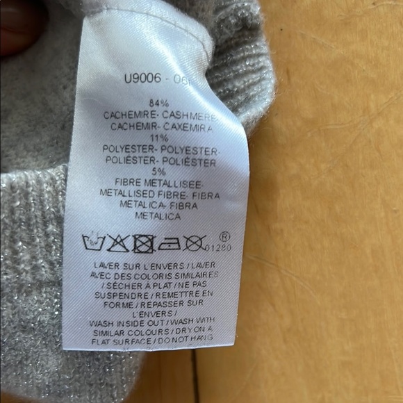 Caroll Cashmere Sweater - Picture 4 of 8